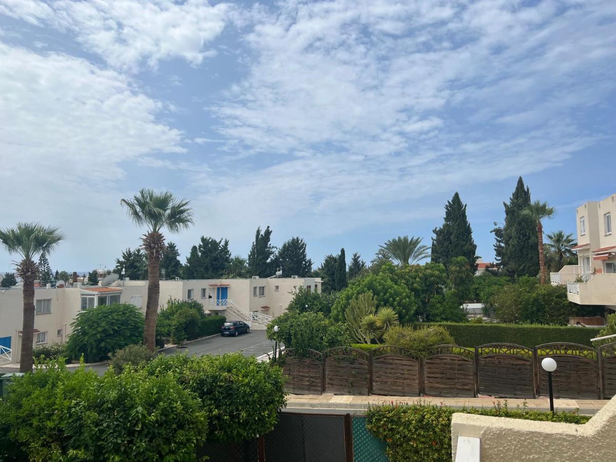 Modern Seaview Townhouse In Coral Bay (Adults Only) Apartment Peyia Exterior photo