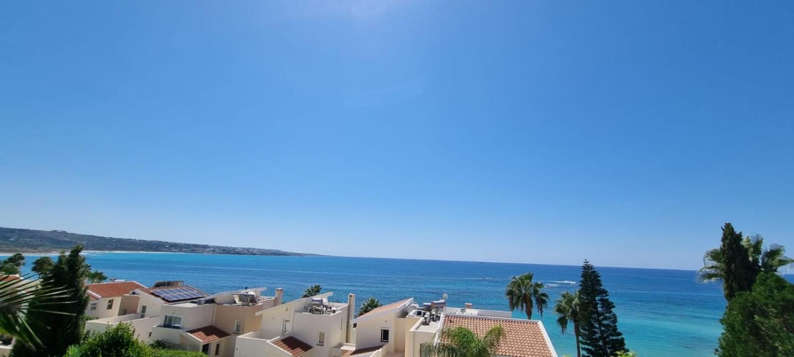 Modern Seaview Townhouse In Coral Bay (Adults Only) Apartment Peyia Exterior photo