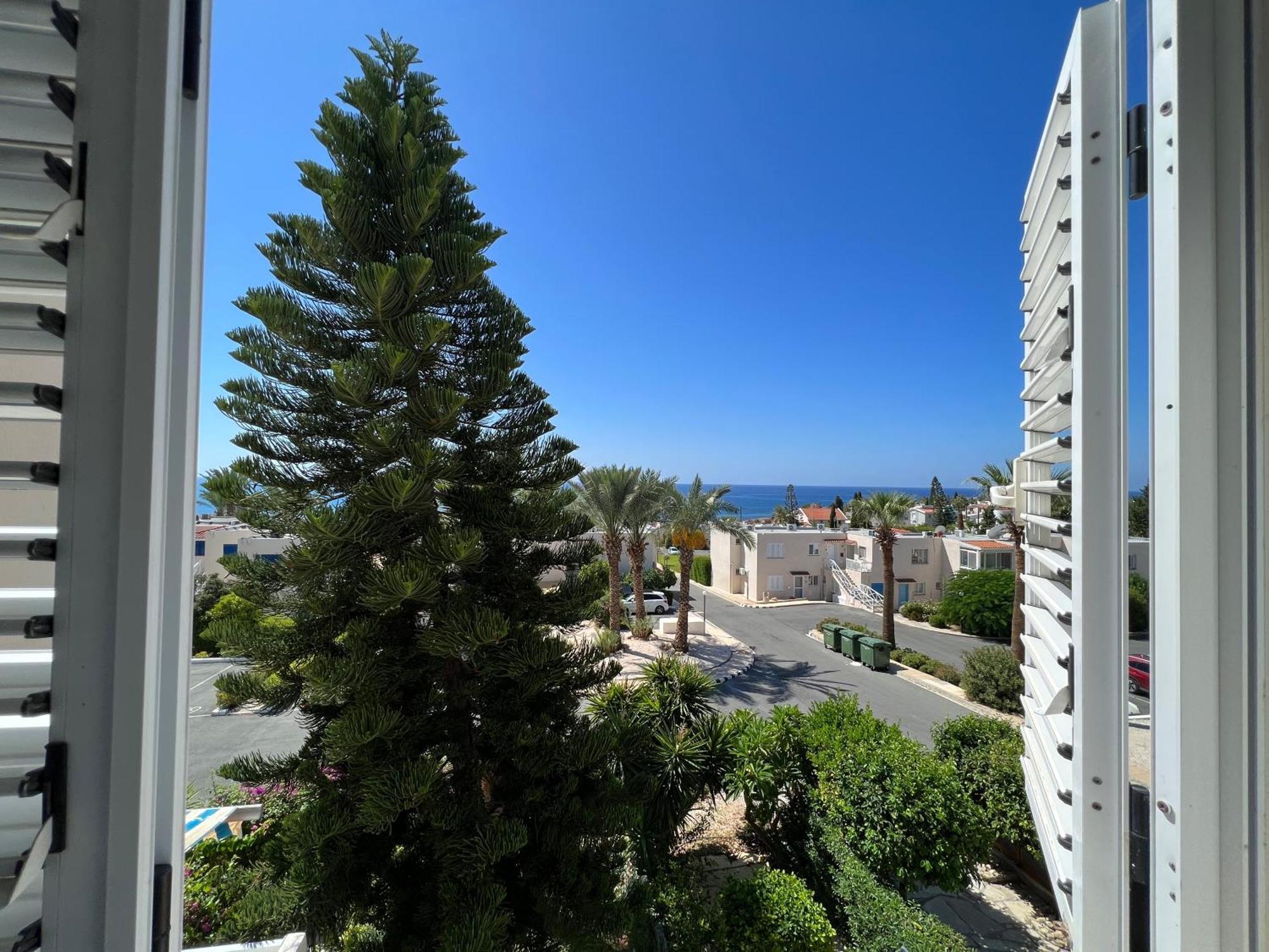 Modern Seaview Townhouse In Coral Bay (Adults Only) Apartment Peyia Exterior photo